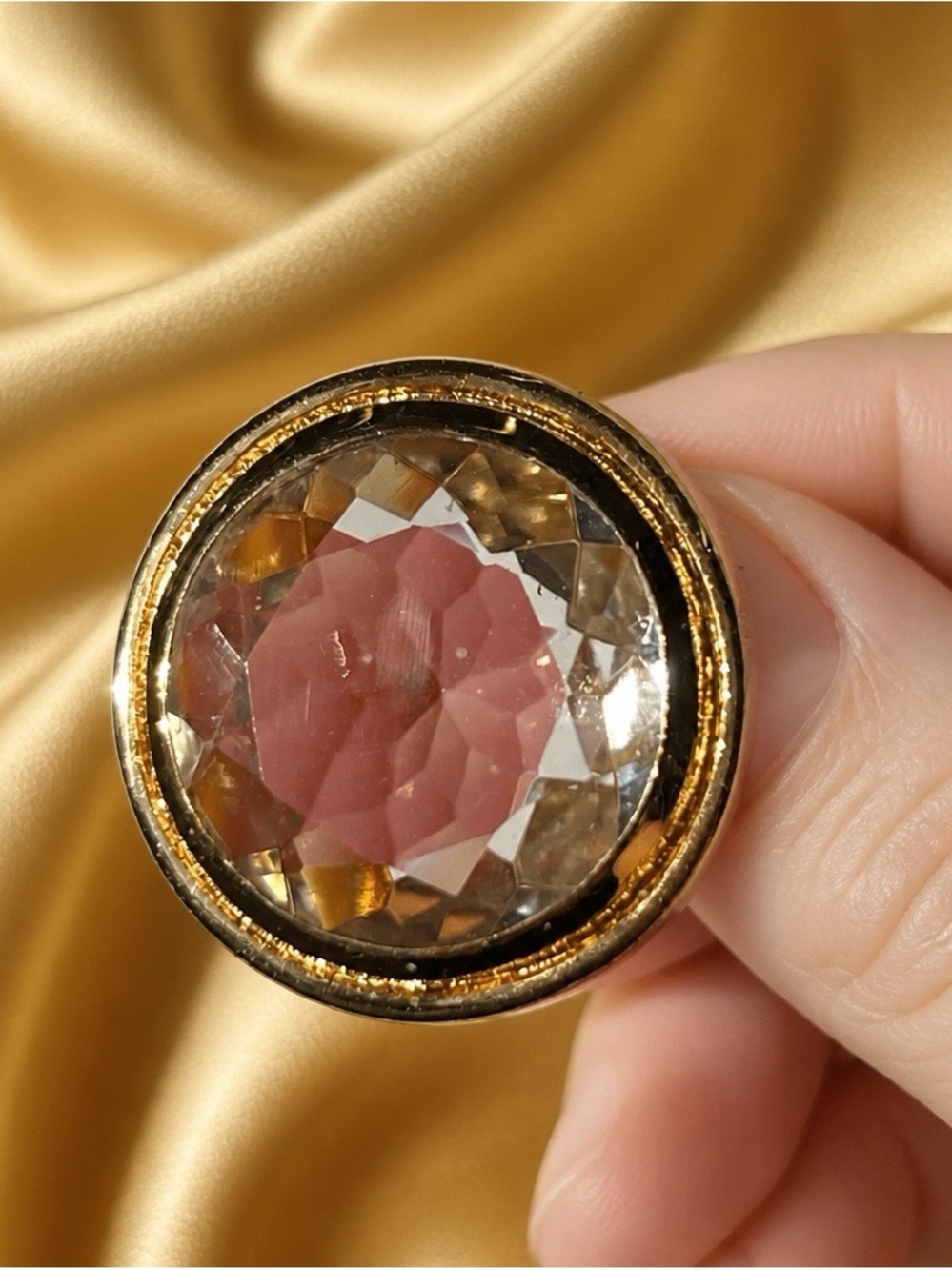 Dean Davidson huge clear quartz. 22k brushed gold setting. - Picture 4 of 7